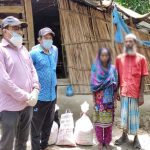 দুলাল-তাজেনুরের বাড়িতে খাদ্য সহায়তা পৌঁছালেন ইউএনও